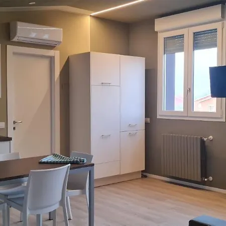 Apartament Tower - Nuovi Monolocali A Pawia